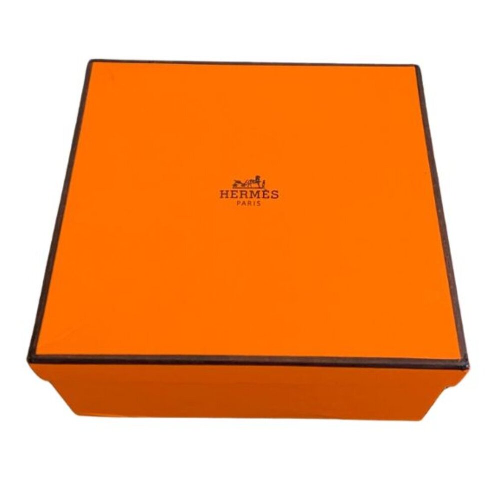 Hermes Gift Box 9 x 8 x 5 - Picture 1 of 6